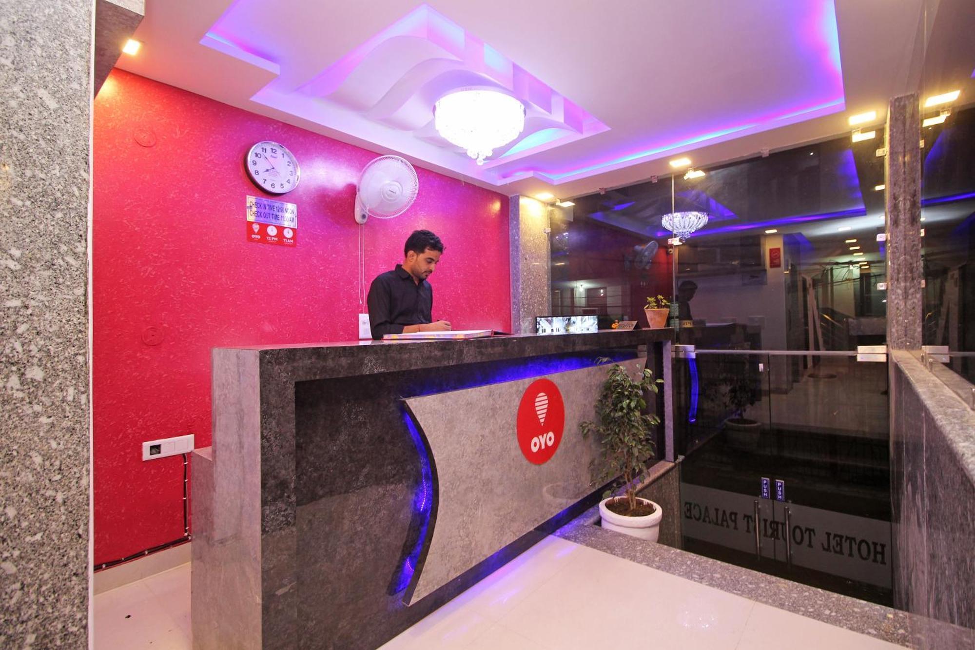 Oyo Flagship Tp Suites New Delhi Exterior photo